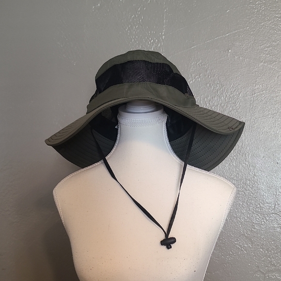 Olive Green Sun Hat with Black Mesh Band NIB 14.76 x 10 x .59 Inch - Picture 1 of 8
